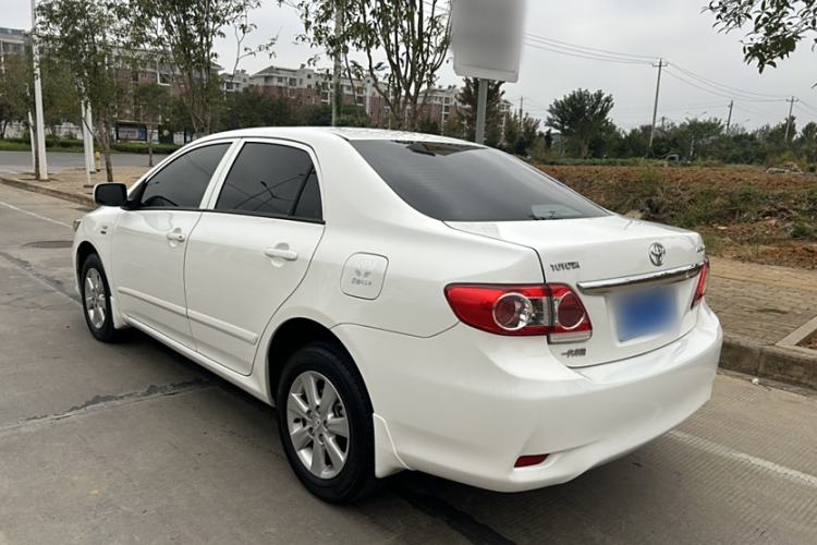 Used Toyota Corolla 2013 Special Edition 1.6L Automatic Cool GL Model Exterior 3