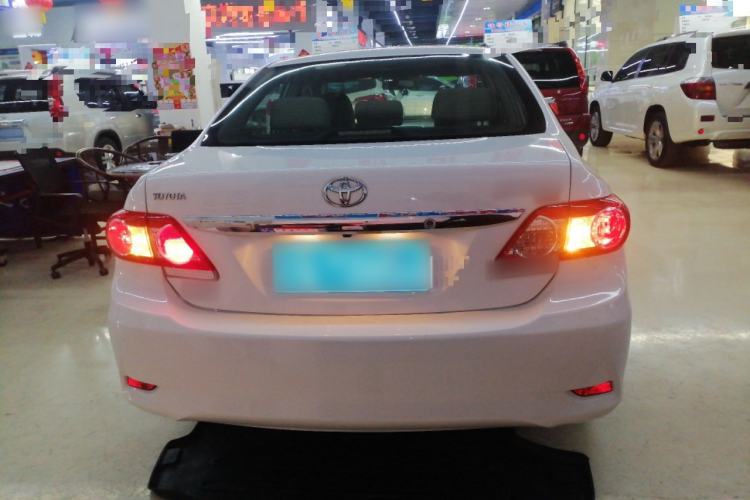 Used Toyota Corolla 2013 Special Edition 1.6L Automatic Cool GL Model Exterior 4