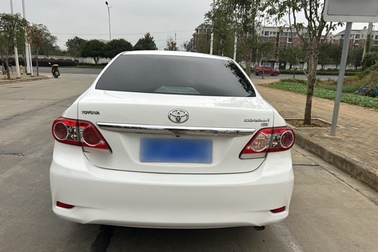 Used Toyota Corolla 2013 Special Edition 1.6L Automatic Cool GL Model Exterior 4