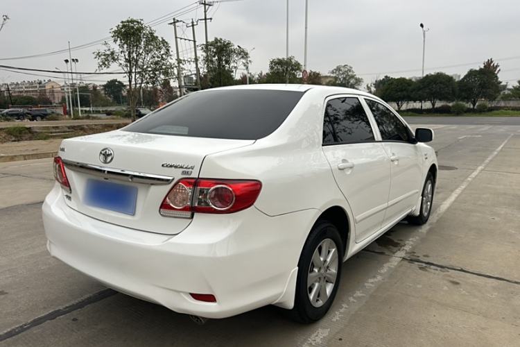 Used Toyota Corolla 2013 Special Edition 1.6L Automatic Cool GL Model Exterior 5
