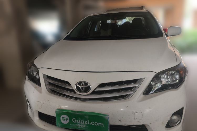 Used Toyota Corolla 2013 Special Edition 1.8L CVT ZhiKu GL-i Front