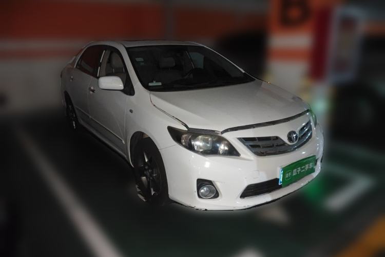 Used Toyota Corolla 2013 Special Edition 1.8L CVT ZhiKu GL-i Front Right 45 Deg