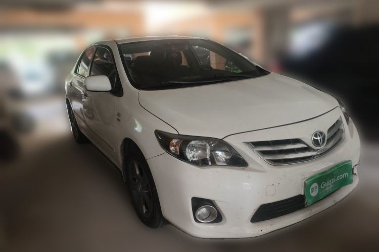 Used Toyota Corolla 2013 Special Edition 1.8L CVT ZhiKu GL-i Front Right 45 Deg