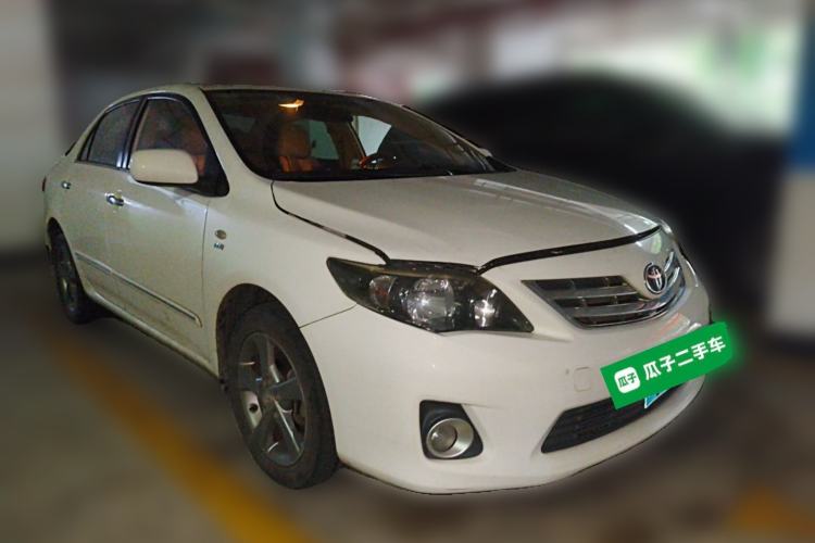 Used Toyota Corolla 2013 Special Edition 1.8L CVT ZhiKu GL-i Front Right 45 Deg