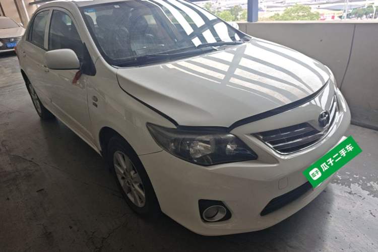 Used Toyota Corolla 2013 Special Edition 1.6L Manual – Cool GL Model Front Right 45 Deg