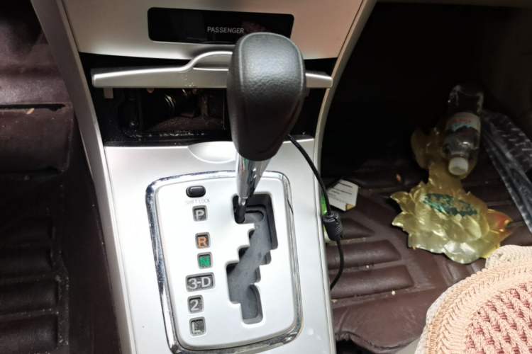 Used Toyota Corolla 2013 Special Edition 1.6L Automatic Cool GL Model Gear Lever