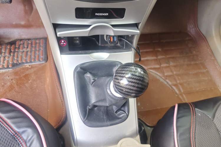 Used Toyota Corolla 2013 Special Edition 1.6L Manual Cool GL Model Gear Lever