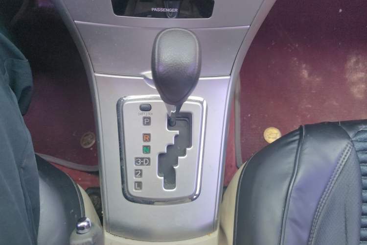 Used Toyota Corolla 2013 Special Edition 1.6L Automatic Cool GL Model Gear Lever