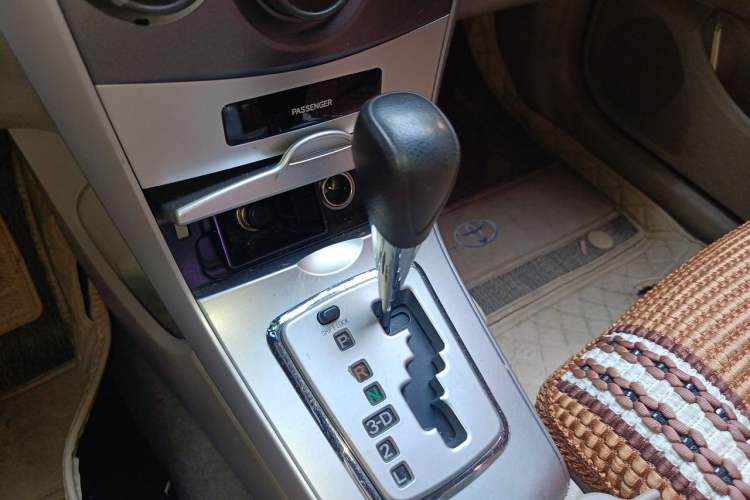 Used Toyota Corolla 2013 Special Edition 1.6L Automatic Cool GL Model Gear Lever