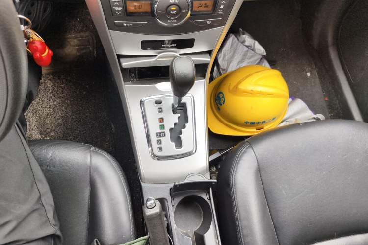 Used Toyota Corolla 2013 Special Edition 1.6L Automatic GL Cool Model Gear Lever