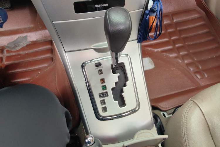Used Toyota Corolla 2013 Special Edition 1.6L Automatic GL Cool Model Gear Lever
