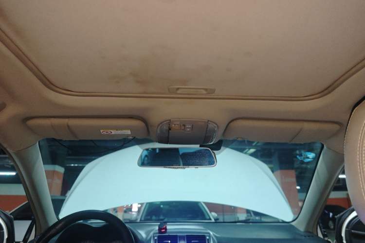 Used Toyota Corolla 2013 Special Edition 1.6L Automatic Cool GL Model Headliner