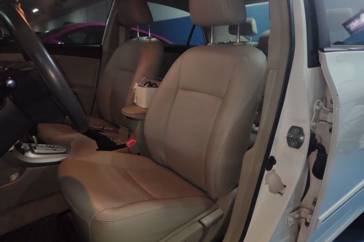 Used Toyota Corolla 2013 Special Edition 1.8L CVT ZhiKu GL-i Left Front Seat