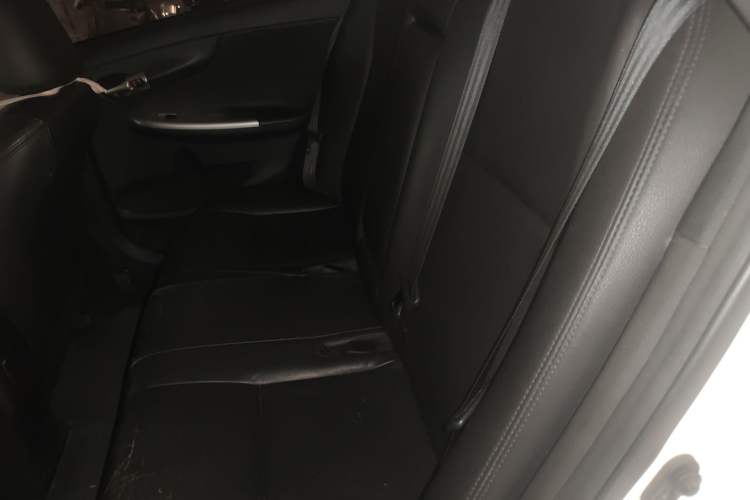 Used Toyota Corolla 2013 Special Edition 1.8L CVT ZhiKu GL-i Left Rear Seat