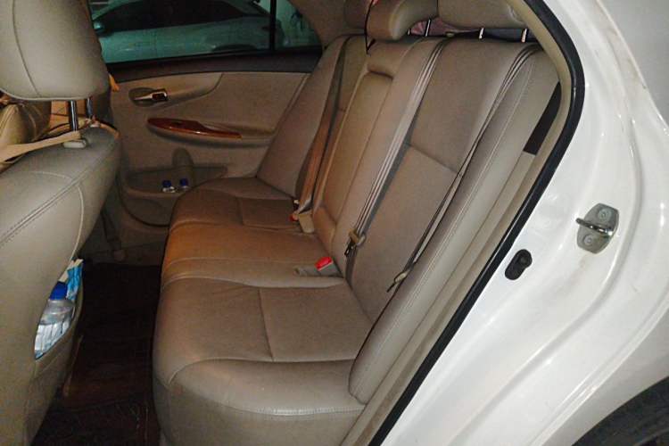 Used Toyota Corolla 2013 Special Edition 1.8L CVT ZhiKu GL-i Left Rear Seat