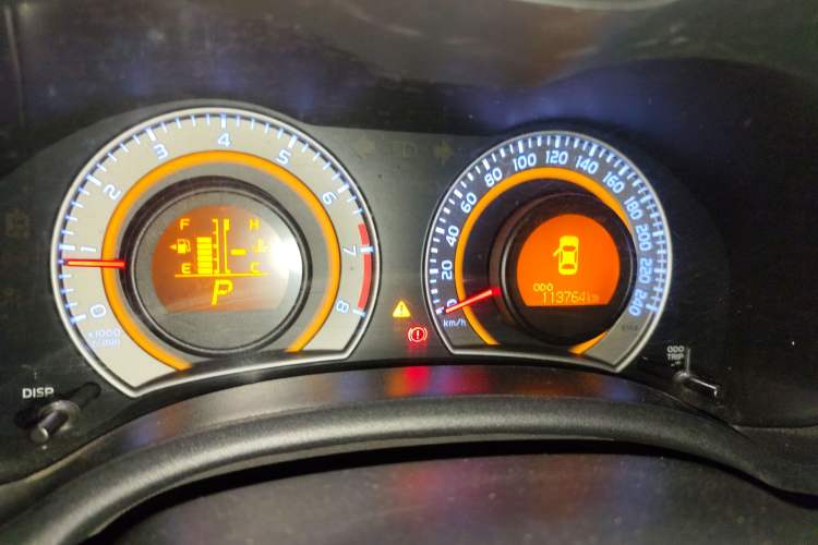 Used Toyota Corolla 2013 Special Edition 1.8L CVT ZhiKu GL-i Odometer Close Up