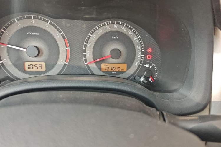 Used Toyota Corolla 2013 Special Edition 1.6L Manual – Cool GL Model Odometer Close Up