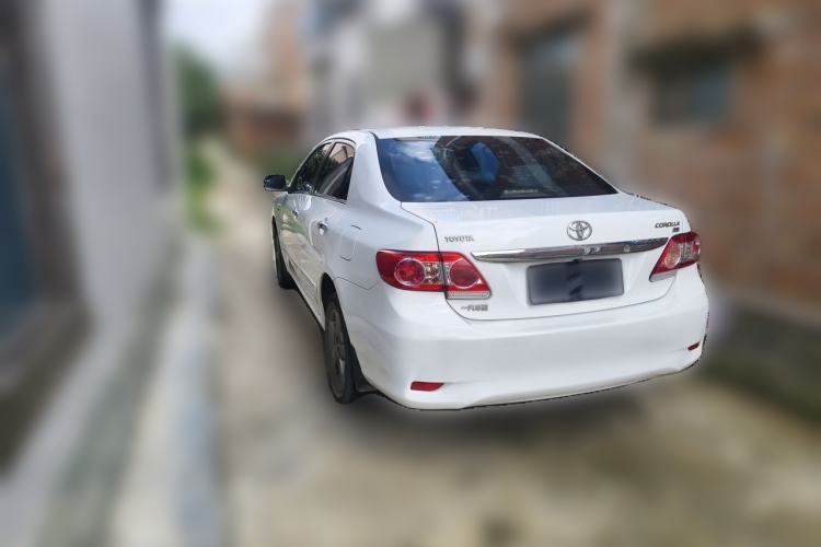 Used Toyota Corolla 2013 Special Edition 1.8L CVT ZhiKu GL-i Rear Left 45 Deg