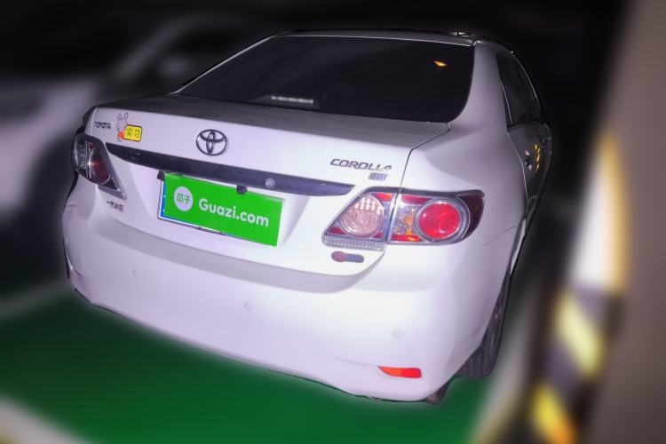 Used Toyota Corolla 2013 Special Edition 1.8L CVT ZhiKu GL-i Rear Right 45 Deg