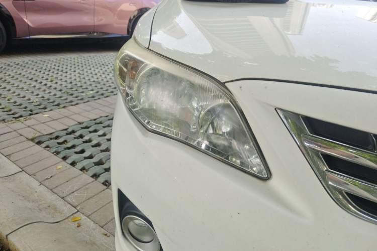 Used Toyota Corolla 2013 Special Edition 1.6L Manual Cool GL Model Right Front Headlight