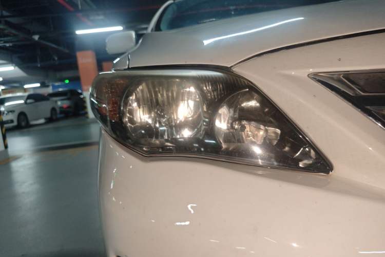 Used Toyota Corolla 2013 Special Edition 1.6L Automatic Cool GL Model Right Front Headlight