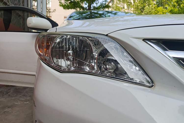 Used Toyota Corolla 2013 Special Edition 1.6L Automatic Cool GL Model Right Front Headlight