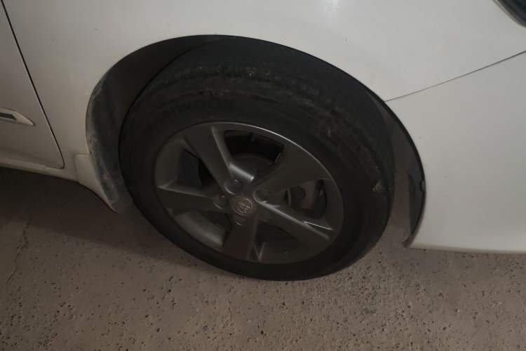 Used Toyota Corolla 2013 Special Edition 1.8L CVT ZhiKu GL-i Right Front Wheel Hub