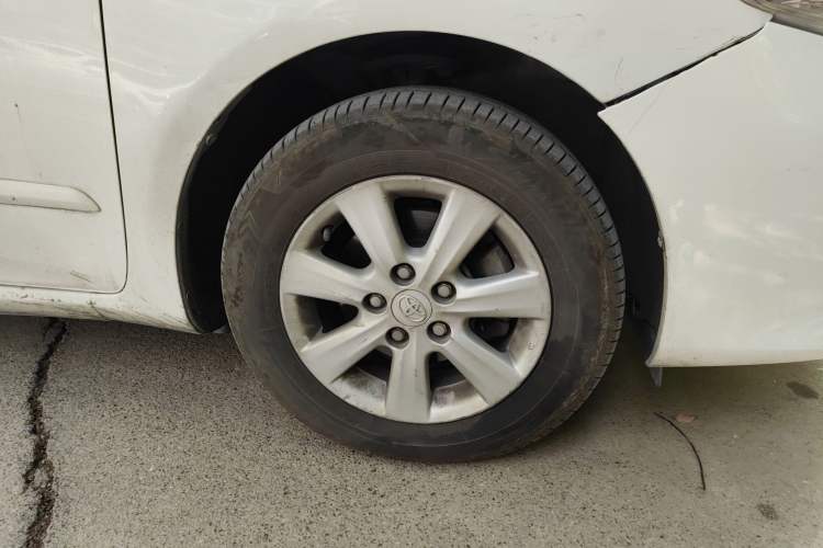 Used Toyota Corolla 2013 Special Edition 1.6L Automatic GL Cool Model Right Front Wheel Hub