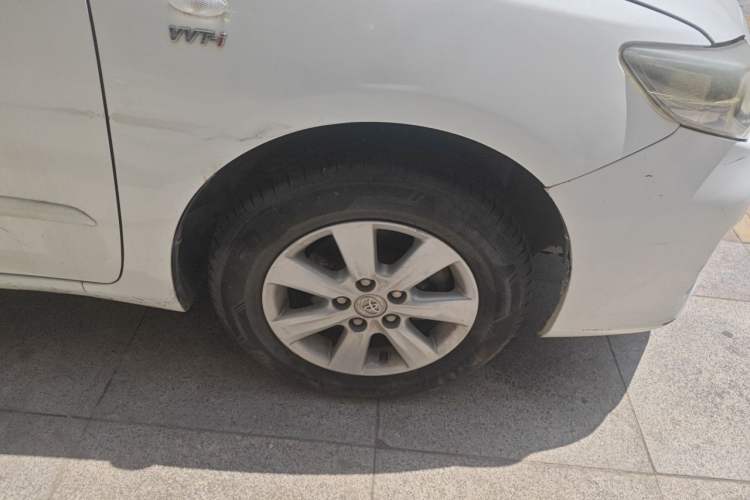 Used Toyota Corolla 2013 Special Edition 1.6L Manual Cool GL Model Right Front Wheel Hub