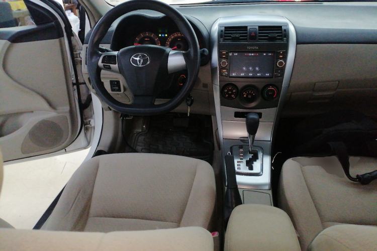Used Toyota Corolla 2013 Special Edition 1.6L Automatic Cool GL Model Steering Wheel