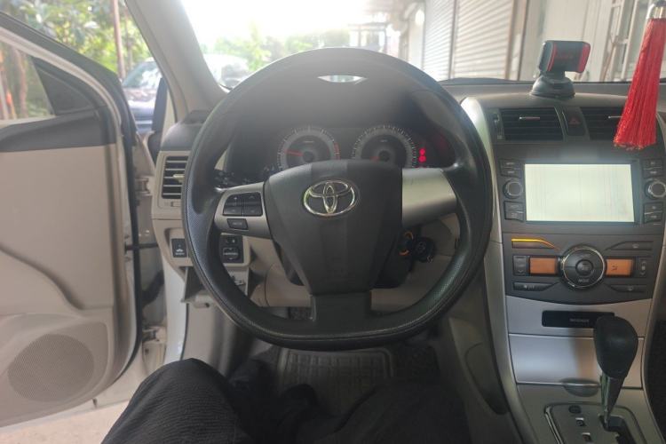 Used Toyota Corolla 2013 Special Edition 1.6L Automatic GL Cool Model Steering Wheel