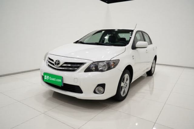 Ojetý Toyota Corolla 2013 Special Edition 1.8L CVT ZhiKu GL-i