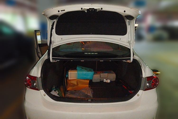 Used Toyota Corolla 2013 Special Edition 1.8L CVT ZhiKu GL-i Trunk