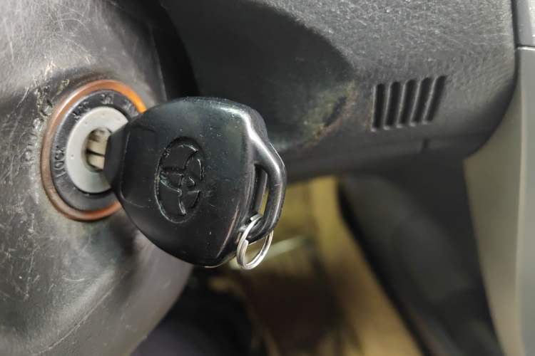 Used Toyota Corolla 2013 Special Edition 1.6L Automatic GL Cool Model Vehicle Key