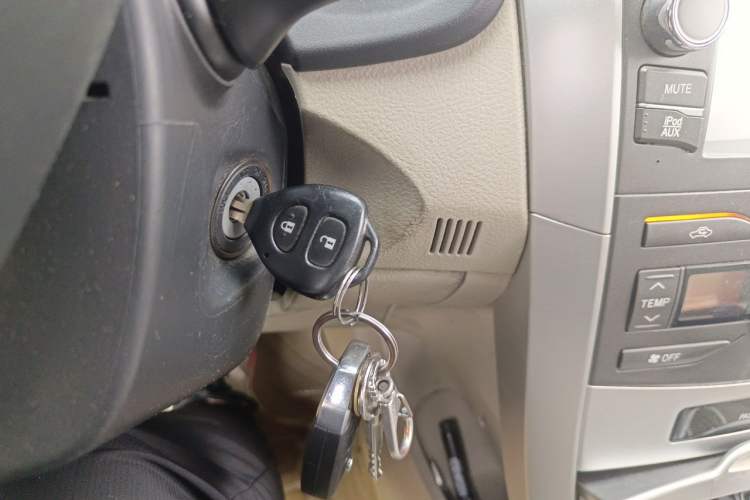 Used Toyota Corolla 2013 Special Edition 1.6L Automatic GL Cool Model Vehicle Key