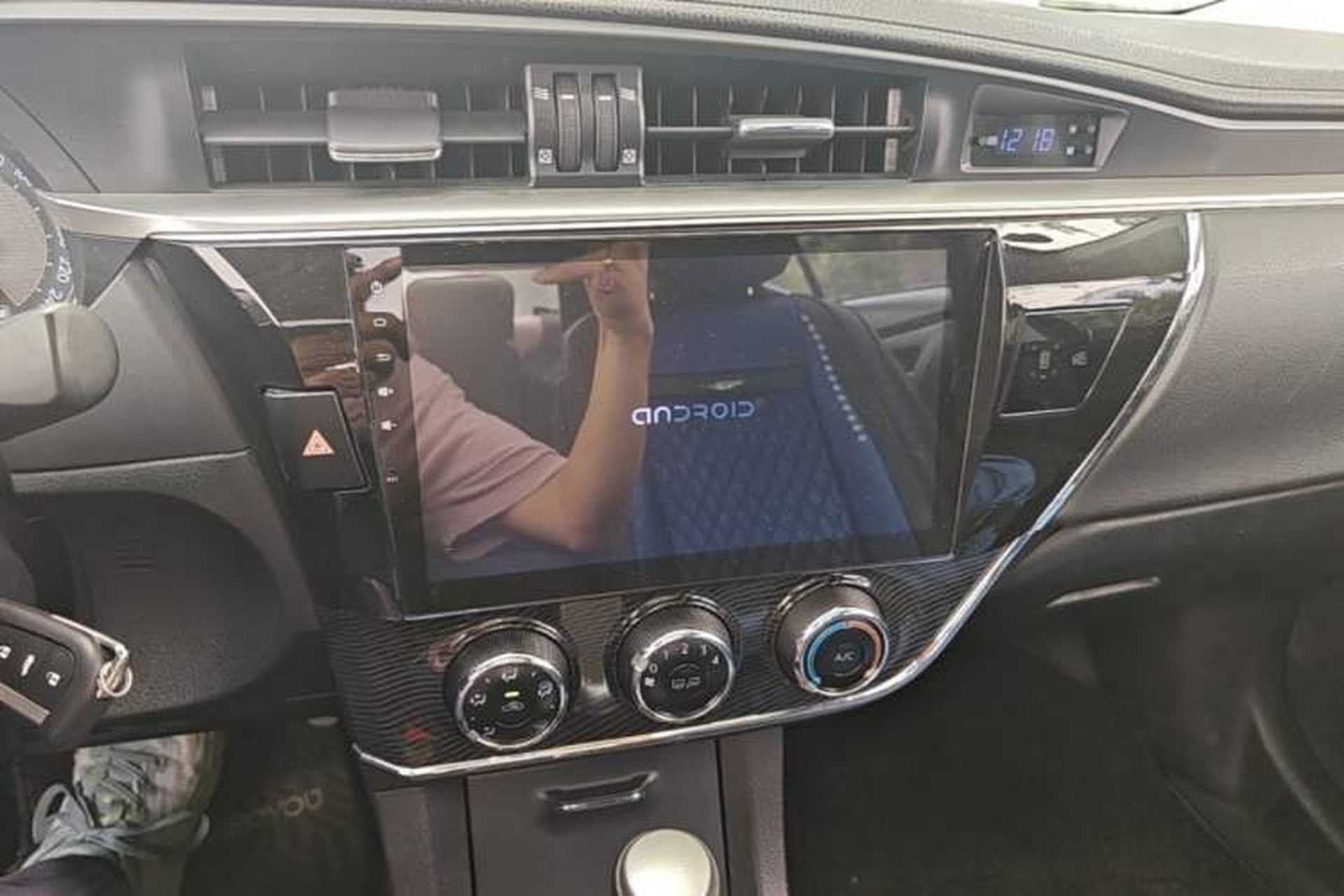 Used Toyota Corolla 2014 1.6L CVT GL-i Audio And AC Panel