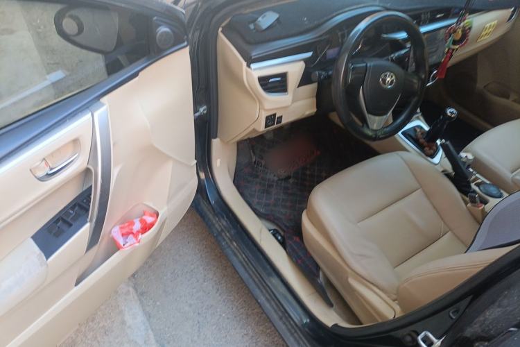 Used Toyota Corolla 2014 1.6L Manual GL Driver Seat