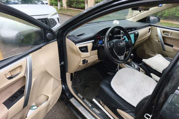 Used Toyota Corolla 2014 1.6L CVT GL Driver Seat