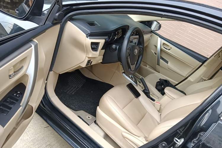 Used Toyota Corolla 2014 1.6L CVT GL Driver Seat