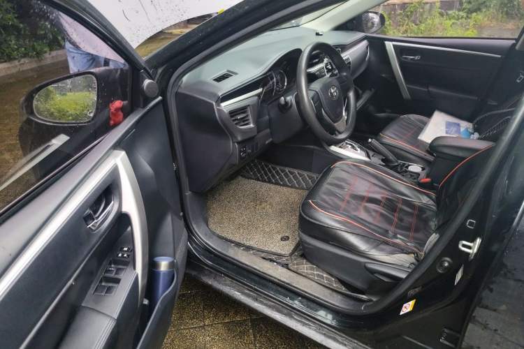 Used Toyota Corolla 2014 1.6L CVT GL Driver Seat