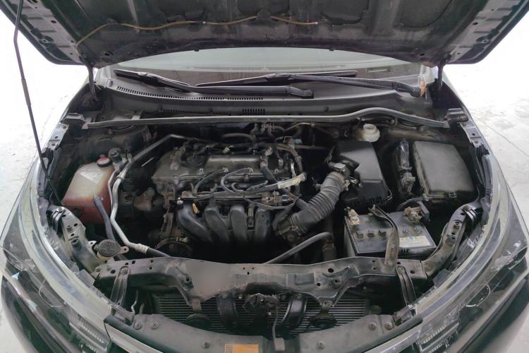 Used Toyota Corolla 2014 1.6L CVT GL-i Engine Bay