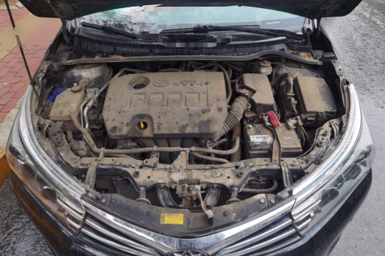 Used Toyota Corolla 2014 1.6L CVT GL-i Leather Edition Engine Bay