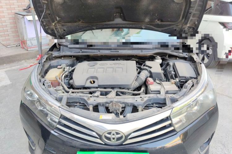 Used Toyota Corolla 2014 1.6L CVT GL Engine Bay