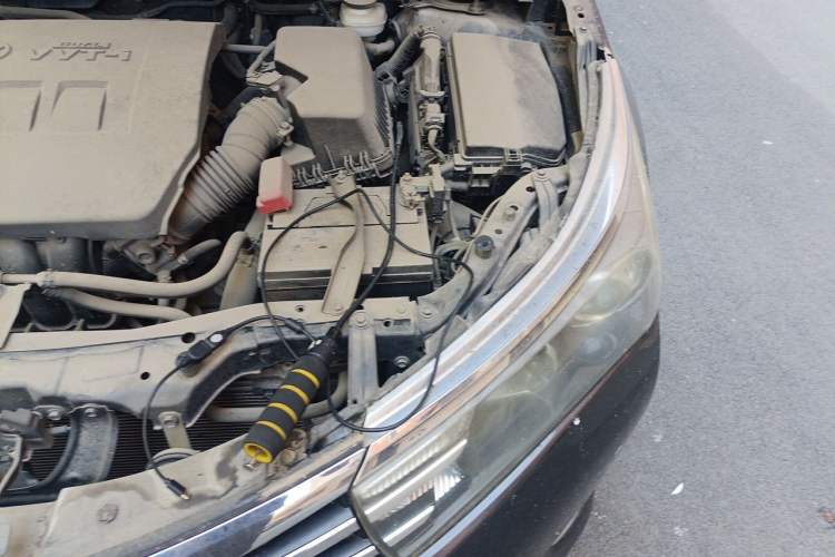 Used Toyota Corolla 2014 1.6L Manual GL Engine Bay Left