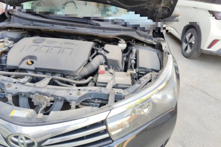 Used Toyota Corolla 2014 1.6L CVT GL Engine Bay Left