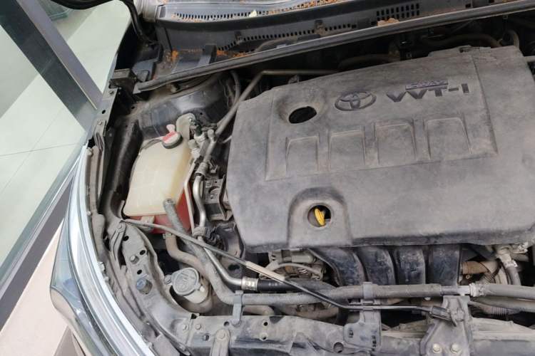 Used Toyota Corolla 2014 1.6L CVT GL-i Leather Edition Engine Bay Right