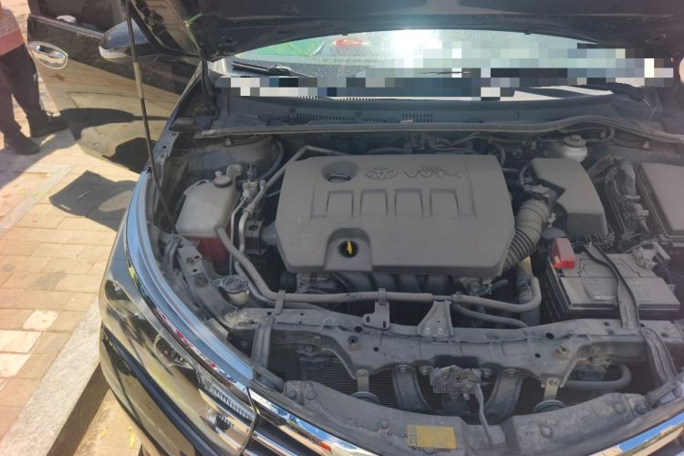 Used Toyota Corolla 2014 1.6L CVT GL Engine Bay Right