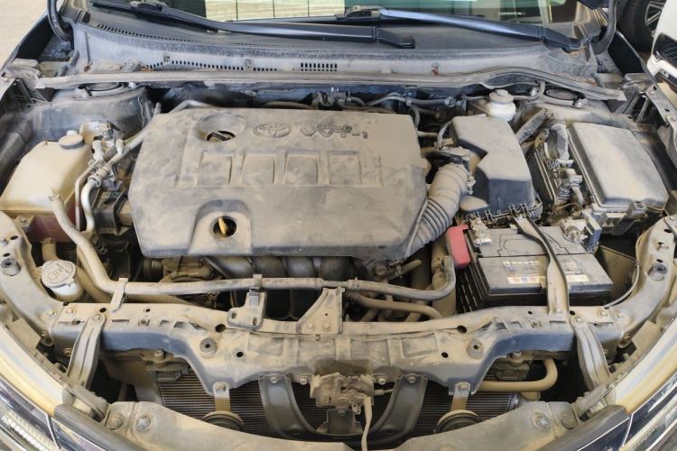 Used Toyota Corolla 2014 1.6L CVT GL Engine Bay