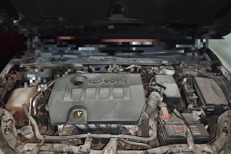 Used Toyota Corolla 2014 1.6L CVT GL-i Engine Bay