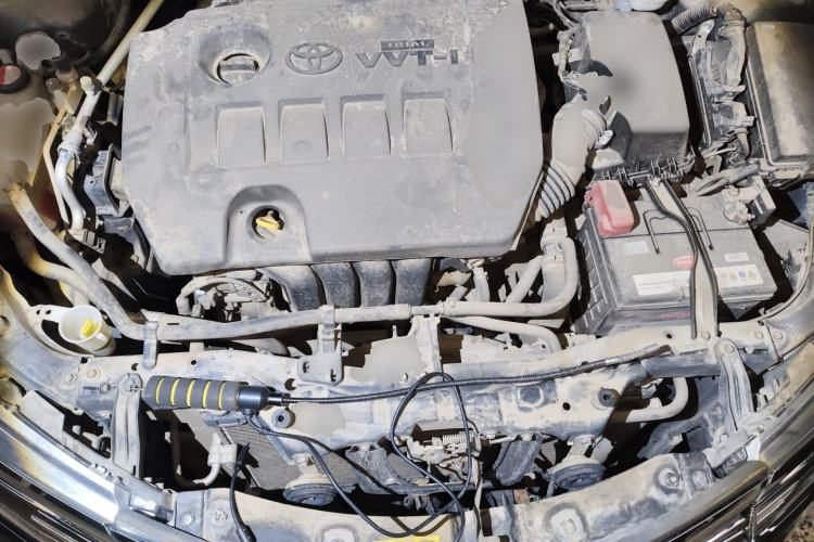 Used Toyota Corolla 2014 1.6L CVT GL Engine Bay